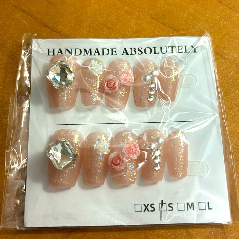 Press on Nails Pink with flowers and rhinestones